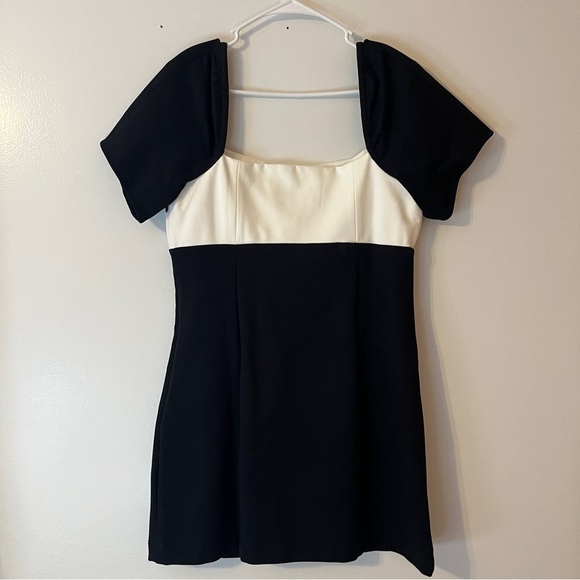 NWT Anthropologie Maeve Bow-Front Shift Mini Dress Size Large Black & White - Picture 6 of 10